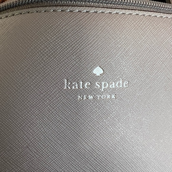 Kate Spade New York | Cityscape Greta Court Penny Tote - Picture 8 of 11